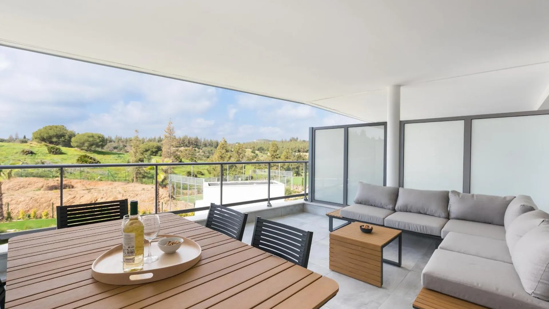 Aralia - 3-Bedroom Coastal Luxury Apartment In Mijas Espagne